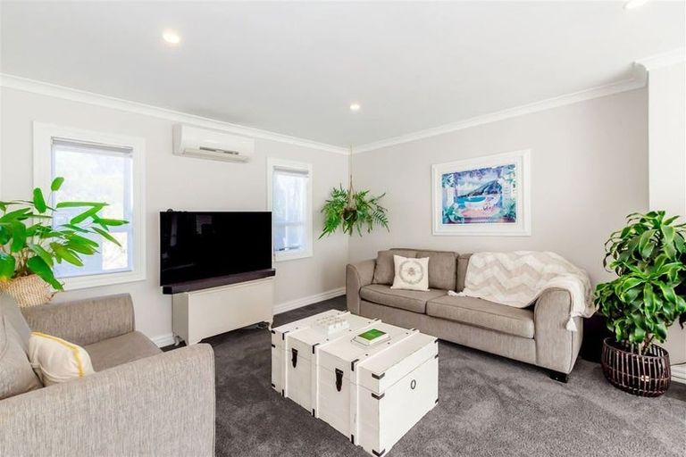 Photo of property in 39 The Drive, Paraparaumu Beach, Paraparaumu, 5032