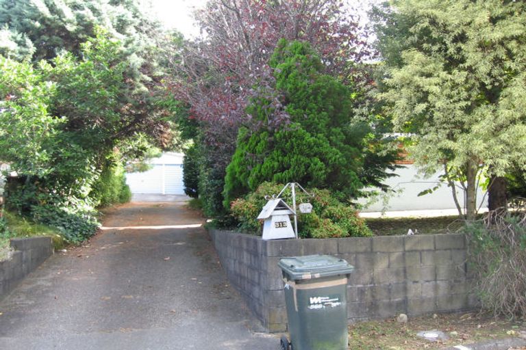 Photo of property in 313 Main Road North, Brown Owl, Upper Hutt, 5018