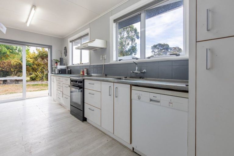 Photo of property in 319 Porangahau Road, Waipukurau, 4282