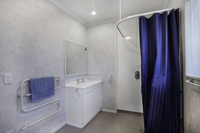 Photo of property in 16 Mckenna Street, Masterton, 5810