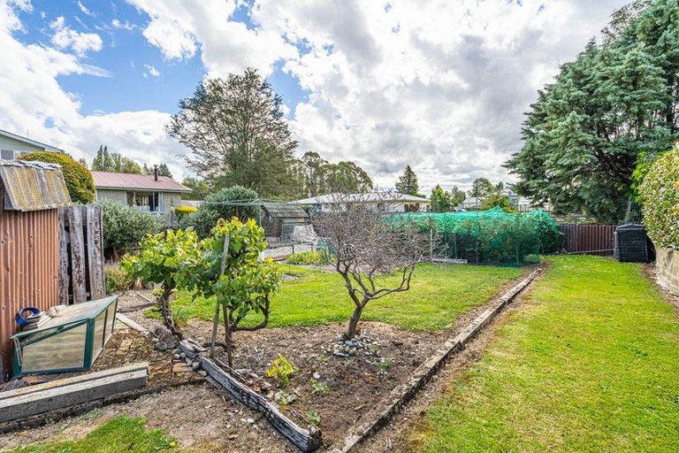 Photo of property in 28 Newcastle Street, Riversdale, 9776