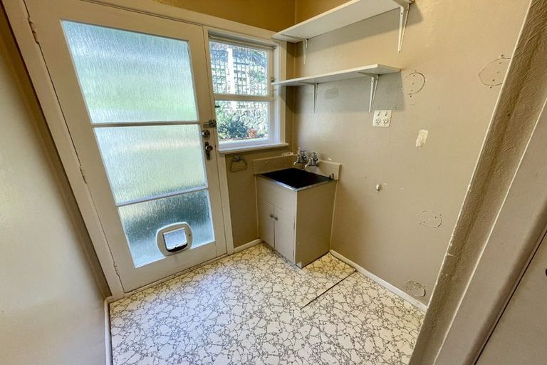 Photo of property in 21 Edgeware Road, Wilton, Wellington, 6012