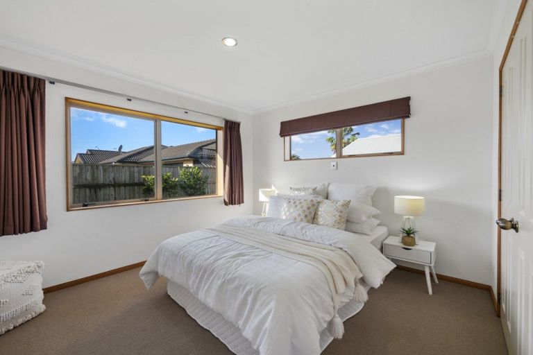 Photo of property in 5 Shire Place, Papamoa Beach, Papamoa, 3118