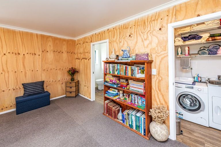 Photo of property in 394 Kaiwhaiki Road, Kaiwhaiki, Whanganui, 4575