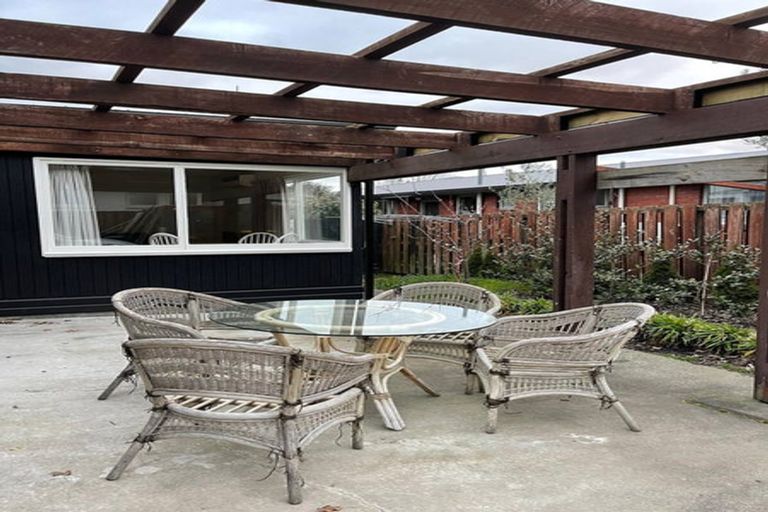 Photo of property in 67 Nortons Road, Avonhead, Christchurch, 8042