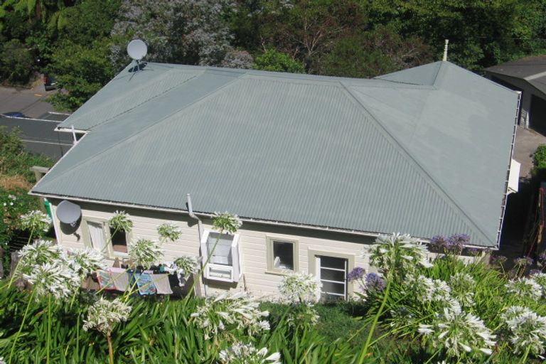 Photo of property in 4 Garden Road, Northland, Wellington, 6012