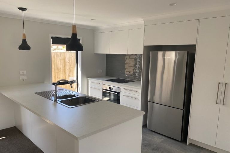 Photo of property in 310a Lakes Boulevard, Pyes Pa, Tauranga, 3112