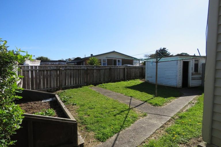 Photo of property in 48 Domett Street, Westport, 7825