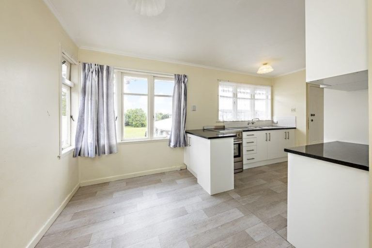 Photo of property in 1/27 Christmas Road, Manurewa, Auckland, 2102