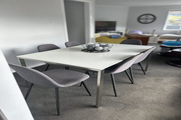 Photo of property in 18 Otira Grove, Kelson, Lower Hutt, 5010