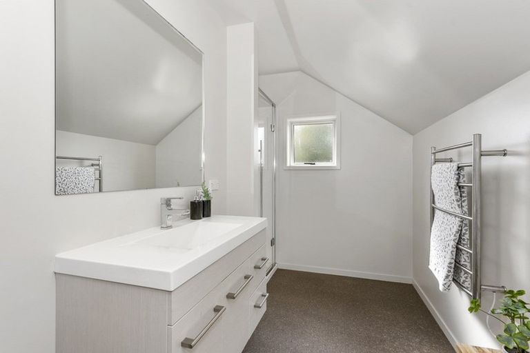 Photo of property in 22a Jellicoe Drive, Hamilton East, Hamilton, 3216