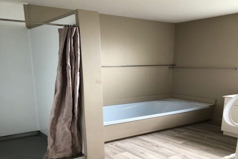 Photo of property in 6/16 Grenville Street, Waltham, Christchurch, 8011