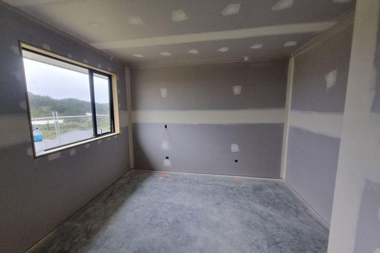 Photo of property in 13 Leeward Terrace, Port Whangarei, 0110