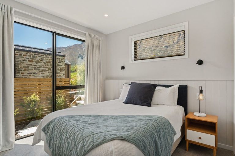 Photo of property in 11a Double Cone Road, Jacks Point, Queenstown, 9371