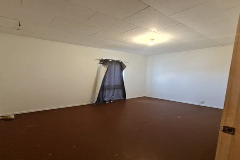 Photo of property in 1/9 Onslow Road, Papakura, 2110