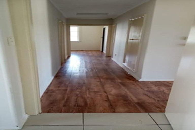 Photo of property in 23 Fleming Street, Manurewa East, Auckland, 2102