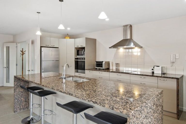 Photo of property in 47 Carradale Avenue, Broomfield, Christchurch, 8042