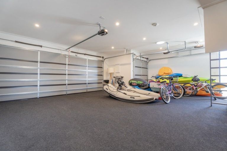 Photo of property in 1 Capstan Crescent, Whitianga, 3510