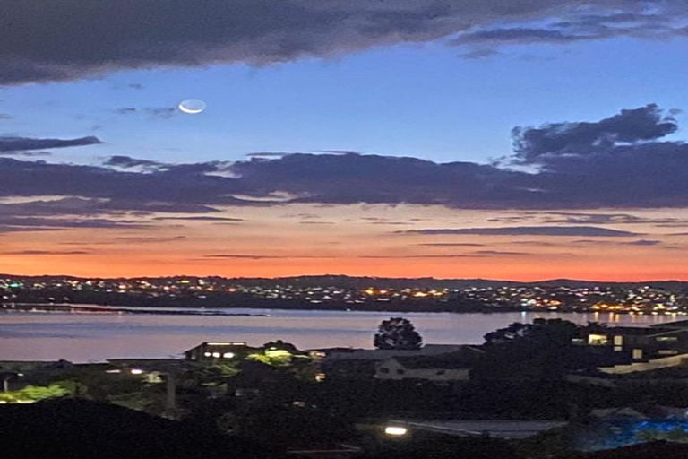 Photo of property in 3/164 Rangatira Road, Beach Haven, Auckland, 0626