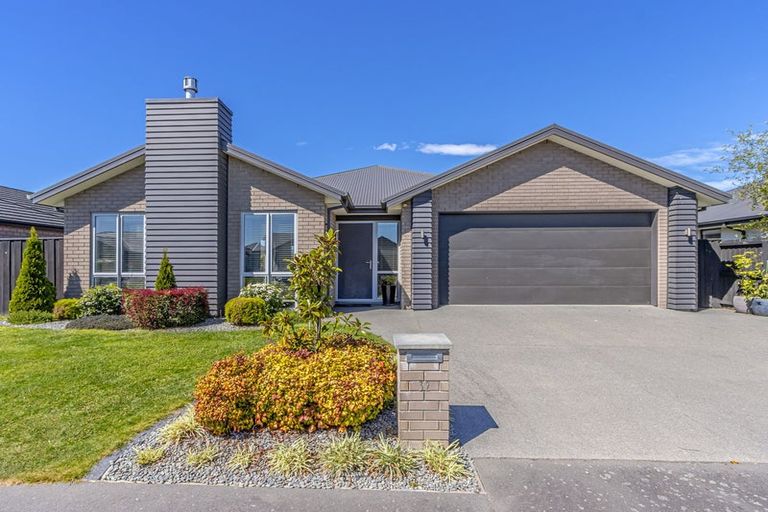 Photo of property in 32 Buckhurst Avenue, Wigram, Christchurch, 8042