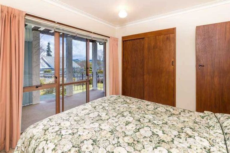 Photo of property in 15 Hilden Place, Hilltop, Taupo, 3330