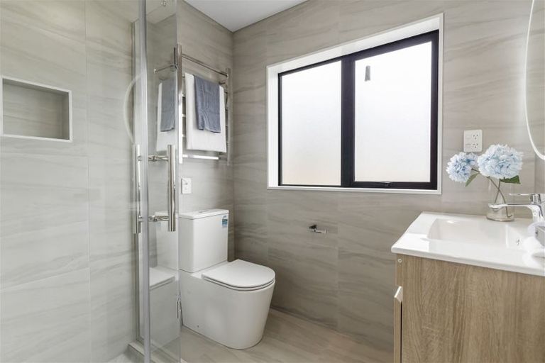 Photo of property in 48 Elevation Street, Flat Bush, Auckland, 2019