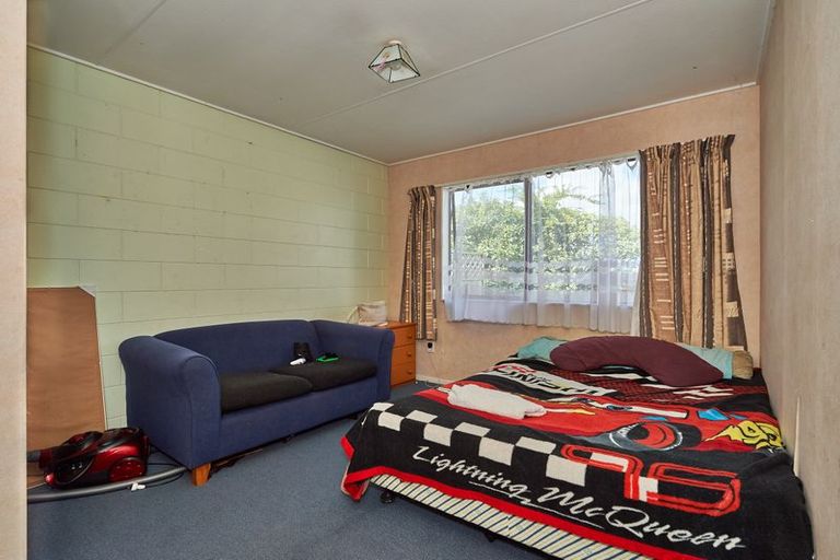 Photo of property in 4 Colonial Place, Kelvin Grove, Palmerston North, 4414