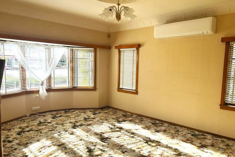 Photo of property in 179 Main Rd Clive, Clive, 4102