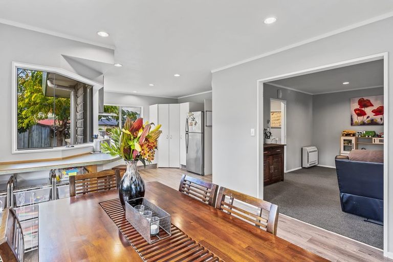 Photo of property in 20 Sunburst Court, Paraparaumu Beach, Paraparaumu, 5032