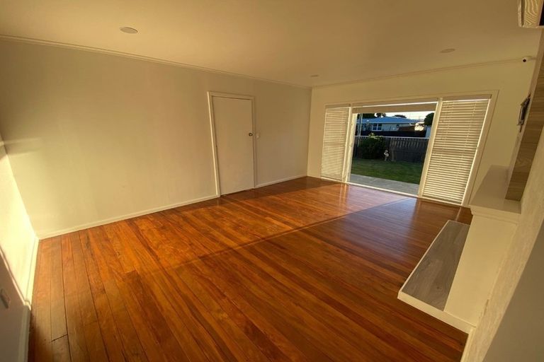 Photo of property in 42 Oldham Avenue, Onekawa, Napier, 4110