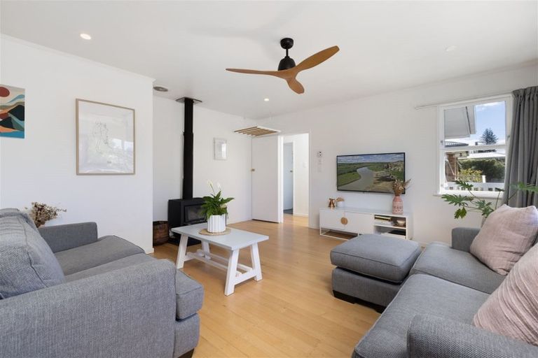 Photo of property in 4b Lynwood Place, Brookfield, Tauranga, 3110