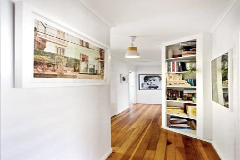 Photo of property in 1/67 Matipo Road, Te Atatu Peninsula, Auckland, 0610