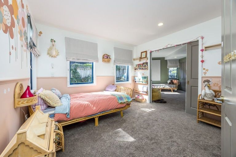 Photo of property in 82 Hadfield Street, Beach Haven, Auckland, 0626