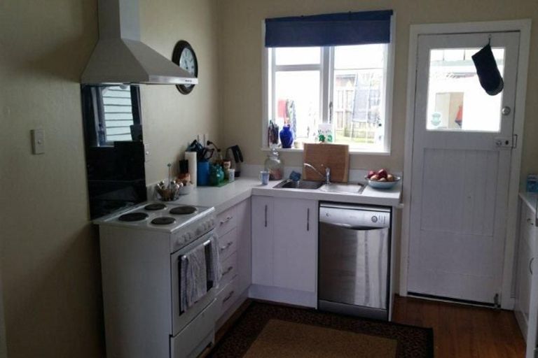 Photo of property in 80b Bell Road, Waiwhetu, Lower Hutt, 5010
