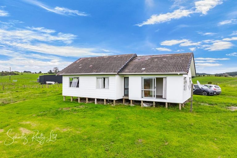Photo of property in 32a Swamp Road, Mareretu, Maungaturoto, 0571