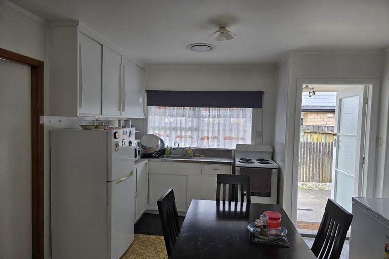 Photo of property in 2/24 Jellicoe Road, Manurewa, Auckland, 2102