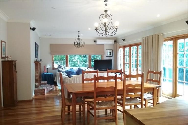 Photo of property in 79 Simla Crescent, Khandallah, Wellington, 6035