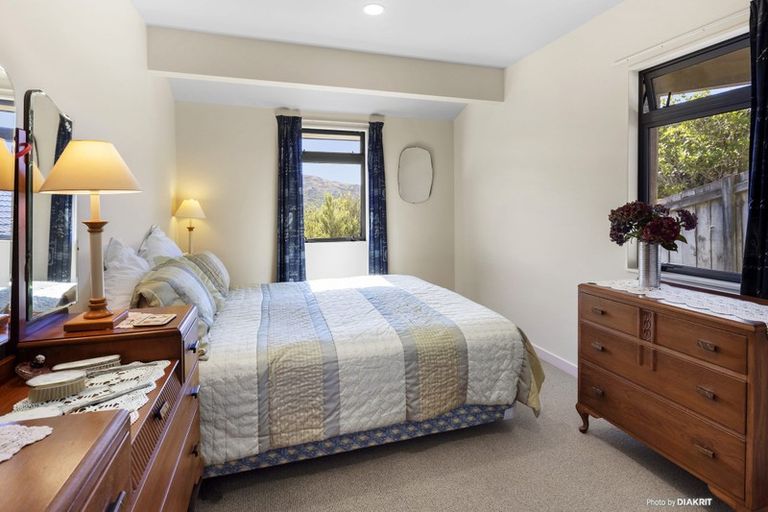 Photo of property in 7 Huntingdon Street, Northland, Wellington, 6012