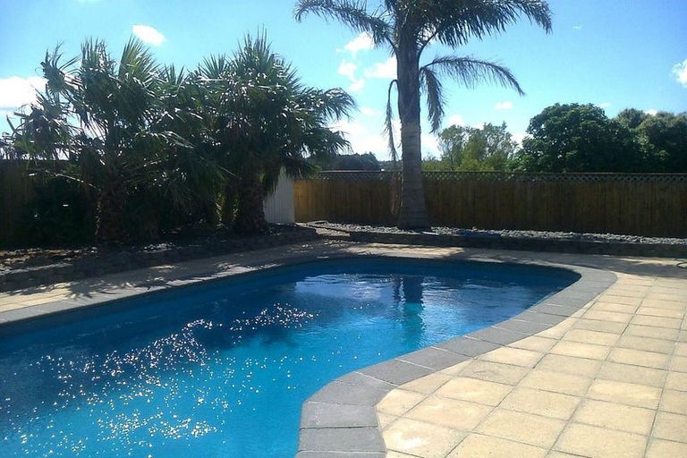 Photo of property in 45 Ridge View Crescent, Pukekohe, 2120