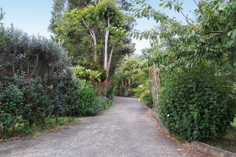Photo of property in 2103 State Highway 1, Kaiwaka, 0573