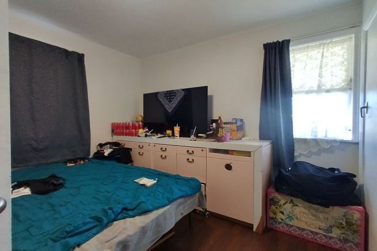 Photo of property in 63 Driver Crescent, Cannons Creek, Porirua, 5024