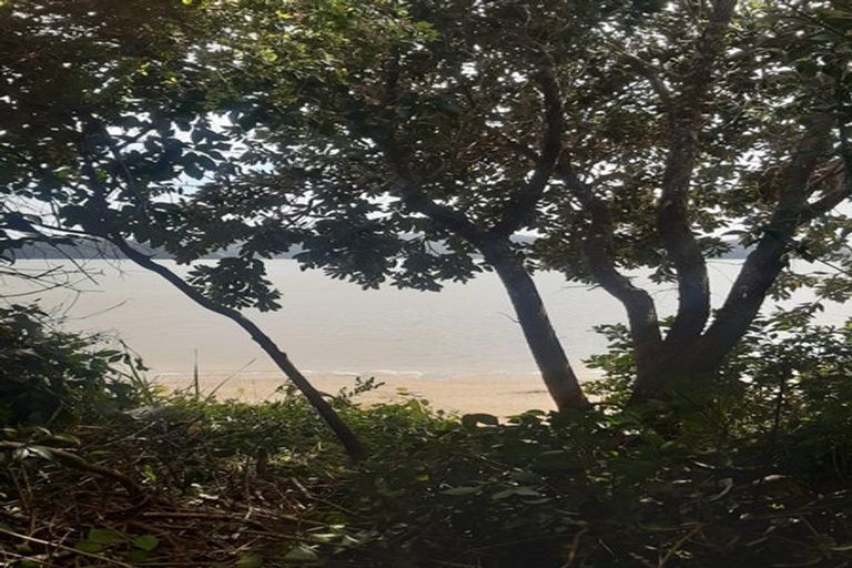 Photo of property in 73 Pipiroa Road, Ngatea, 3503