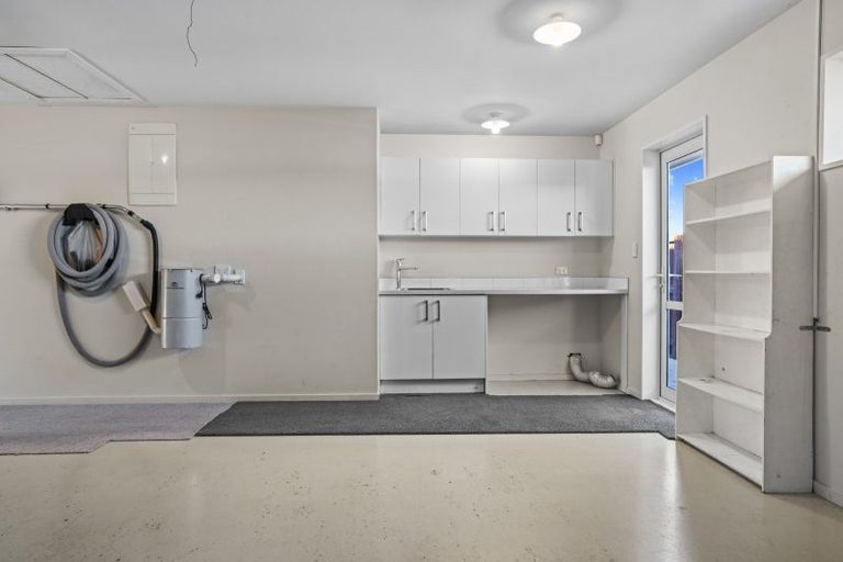 Photo of property in 12 Wattle Lane, Rangiora, 7400