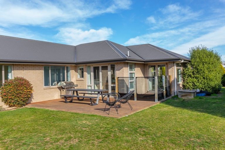 Photo of property in 12 Cameron Crescent, Rolleston, 7614
