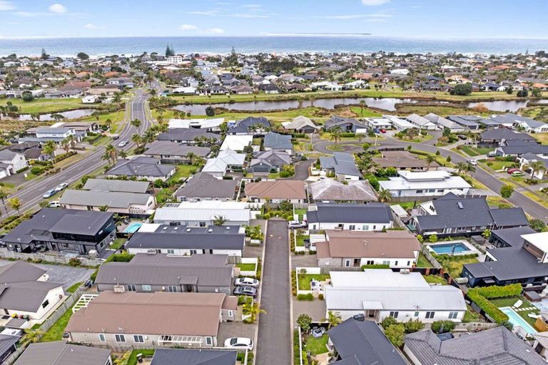 Photo of property in 4 Ascarina Way, Papamoa Beach, Papamoa, 3118