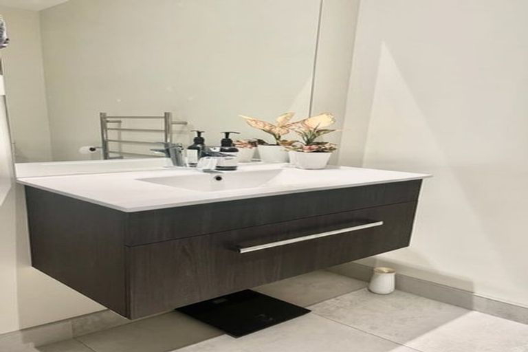 Photo of property in 204/69b Hall Avenue, Mangere, Auckland, 2022