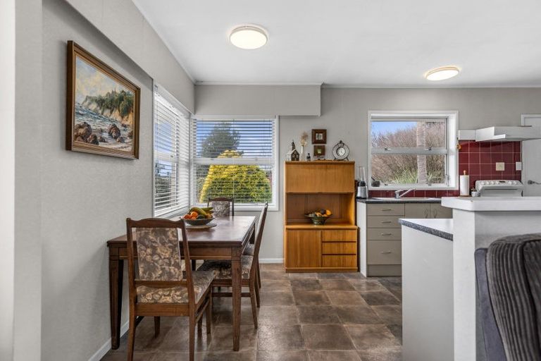 Photo of property in 10 Mountbatten Place, Te Puke, 3119