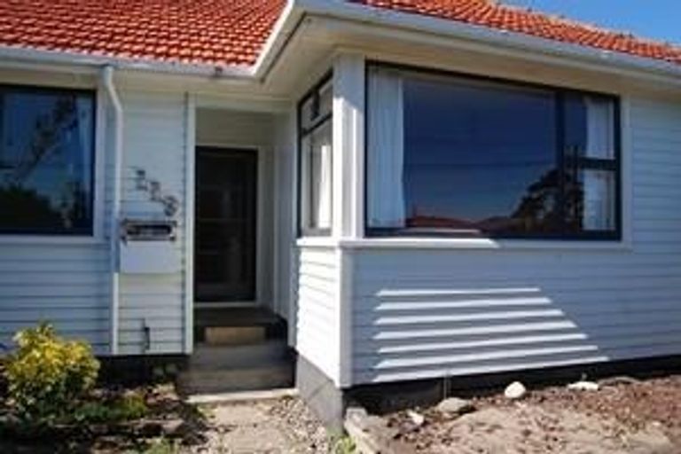 Photo of property in 117f2 Frankley Road, Frankleigh Park, New Plymouth, 4310