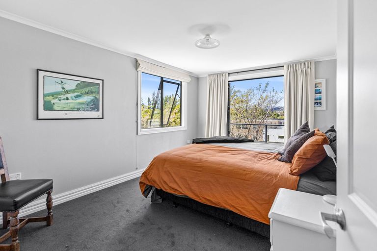 Photo of property in Meadowstone Drive, Wanaka, 9305