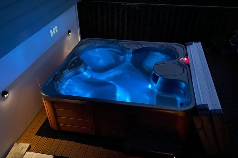 Photo of property in 31 Forest Road, Pinehaven, Upper Hutt, 5019